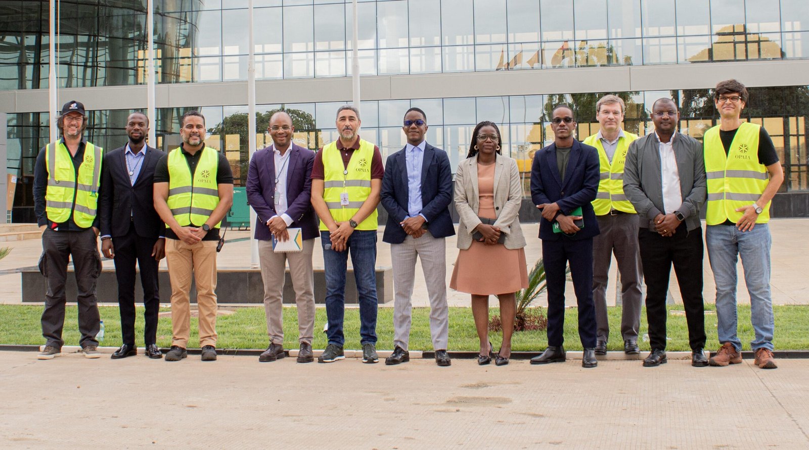 ANTT Realiza Visita de Constatação às instalações de montagem/comercialização de equip.rodoviários – Concessionária OPAIA Motors